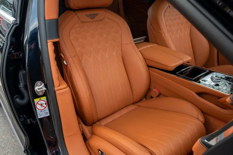 Bentley Flying Spur din 2024 cu 10 km - oferta BEN106602 - foto 13