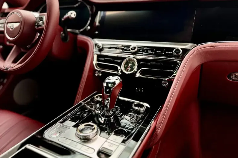 Bentley Flying Spur din 2024 cu 3.000 km - oferta BEN106604 - foto 18