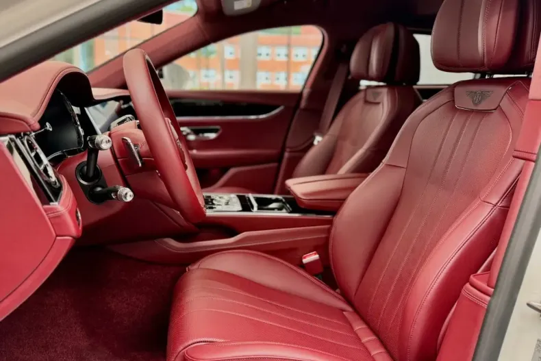 Bentley Flying Spur din 2024 cu 3.000 km - oferta BEN106604 - foto 26