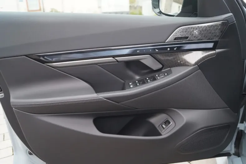 BMW M5 din 2024 cu 11.700 km - oferta BMW106608 - foto 16