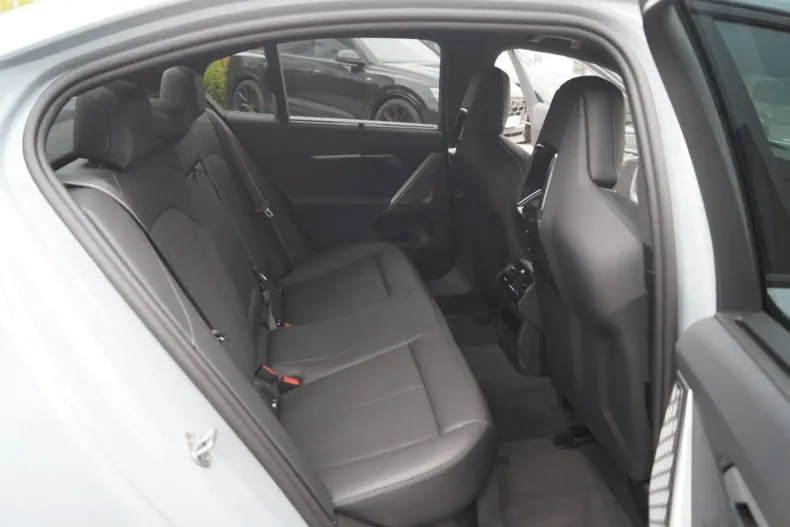 BMW M5 din 2024 cu 11.700 km - oferta BMW106608 - foto 18