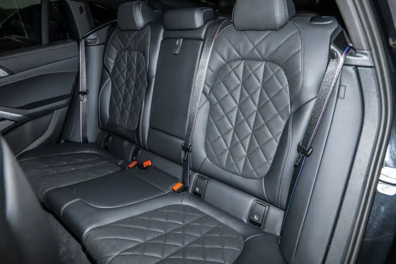 BMW X6 din 2024 cu 25.429 km - oferta BMW106625 - foto 11