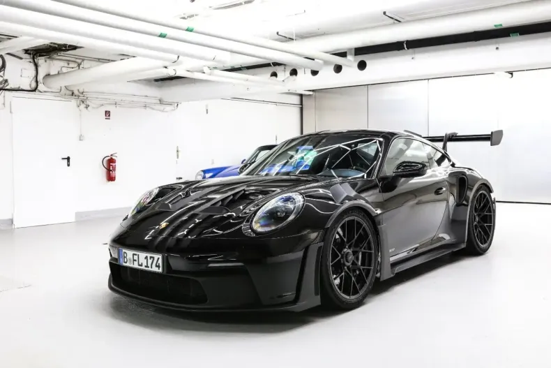 Porsche 992 din 2023 cu 9.990 km - oferta POR106627 - foto 4