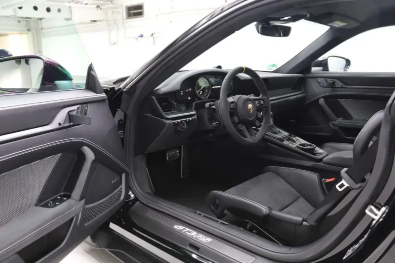 Porsche 992 din 2023 cu 9.990 km - oferta POR106627 - foto 11