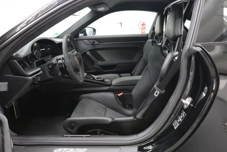 Porsche 992 din 2023 cu 9.990 km - oferta POR106627 - foto 12