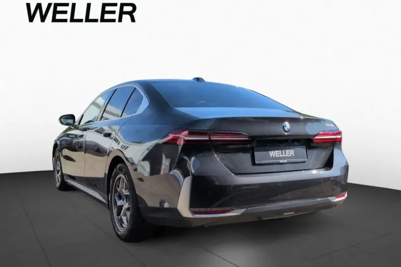 BMW 520 din 2024 cu 37.339 km - oferta BMW106656 - foto 6