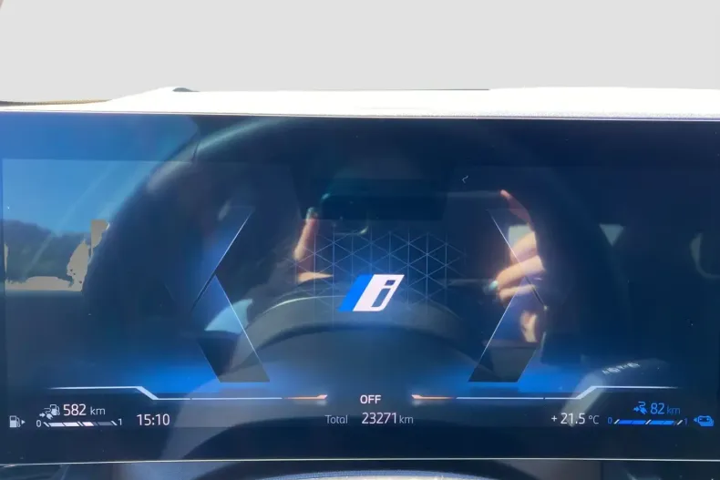 BMW 530 din 2024 cu 23.270 km - oferta BMW106661 - foto 14