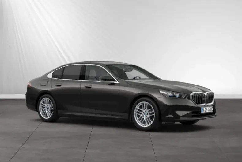 BMW 530 din 2024 cu 29.993 km - oferta BMW106664 - foto 11