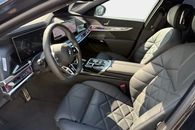 BMW 740 din 2024 cu 20.200 km - oferta BMW106668 - foto 10