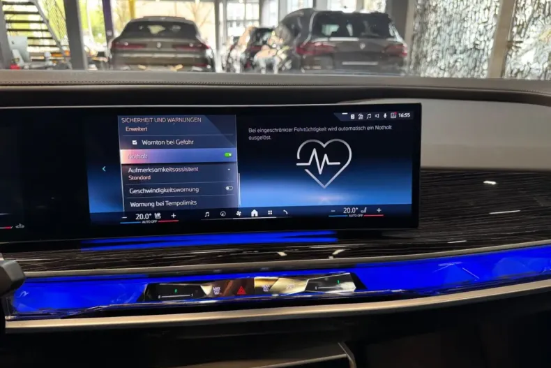 BMW 740 din 2024 cu 14.551 km - oferta BMW106672 - foto 24