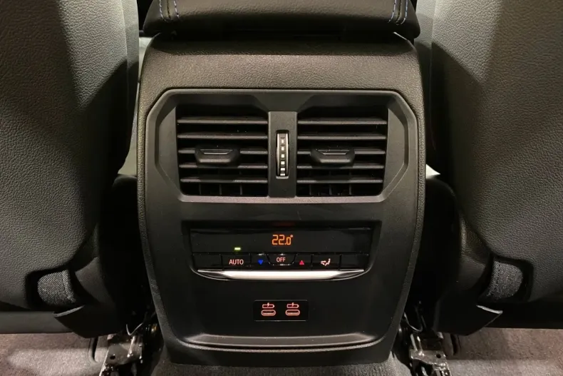 BMW 340 din 2024 cu 15.200 km - oferta BMW106688 - foto 17