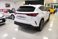 Lexus NX 350h din 2025 cu 13 km - oferta LEX106689 - foto 4