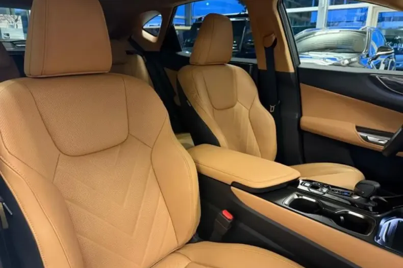 Lexus NX 350h din 2025 cu 13 km - oferta LEX106689 - foto 15