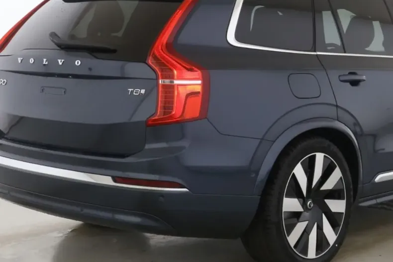 Volvo XC90 din 2024 cu 6.750 km - oferta VOL106699 - foto 5