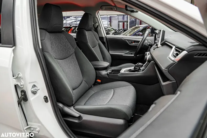 Toyota RAV4 din 2020 cu 163.000 km - oferta TOY106711 - foto 8