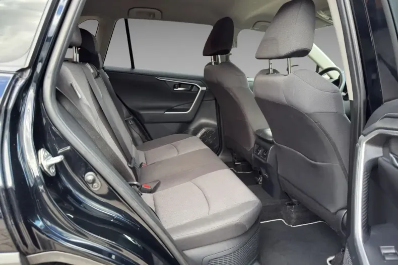 Toyota RAV4 din 2022 cu 59.013 km - oferta TOY106746 - foto 13