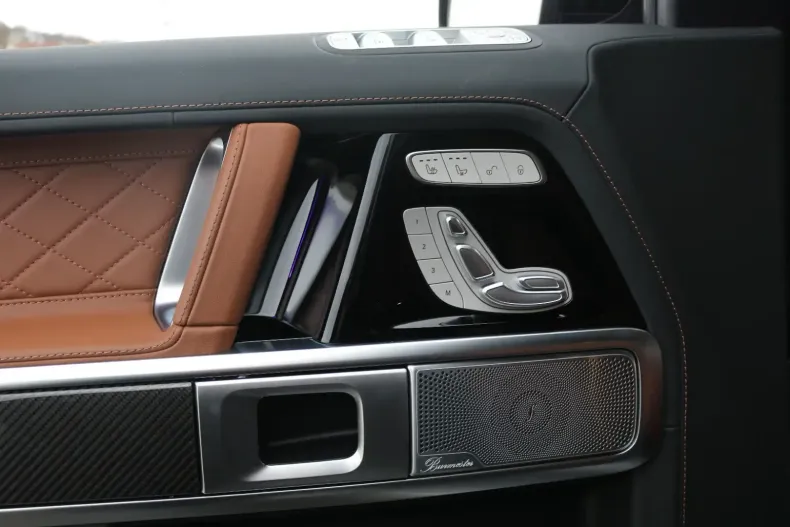 Mercedes-Benz G 63 AMG din 2023 cu 1.600 km - oferta MER106819 - foto 8