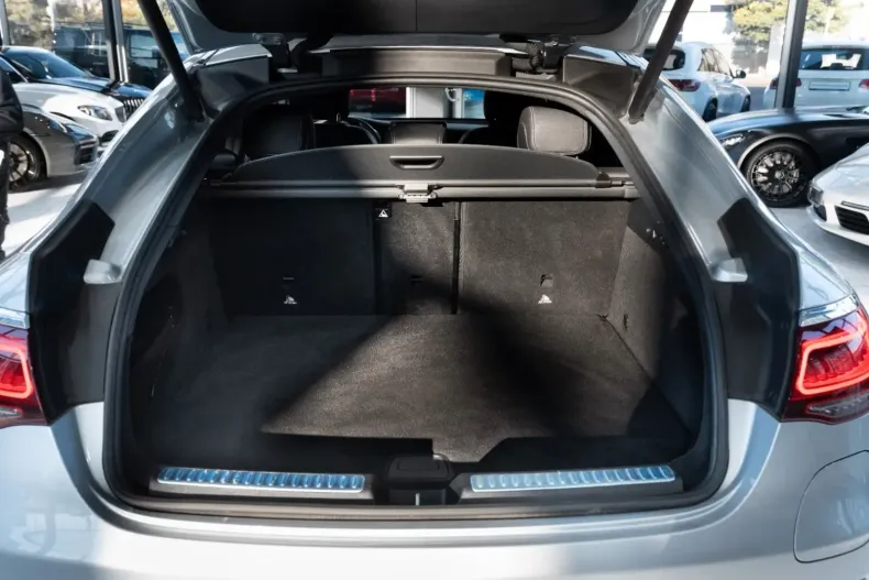 Mercedes-Benz GLC 300 din 2020 cu 70.318 km - oferta MER106836 - foto 24