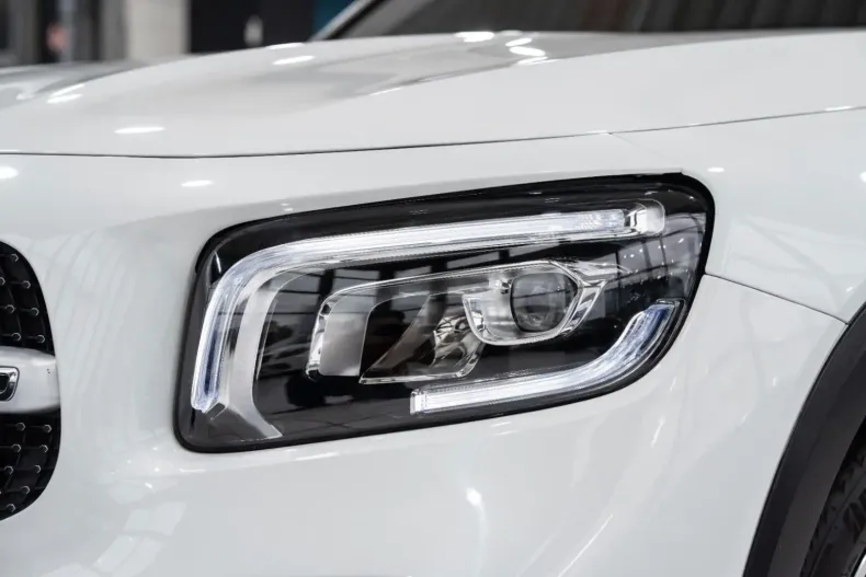 Mercedes-Benz GLB 250 din 2021 cu 56.481 km - oferta MER106837 - foto 12