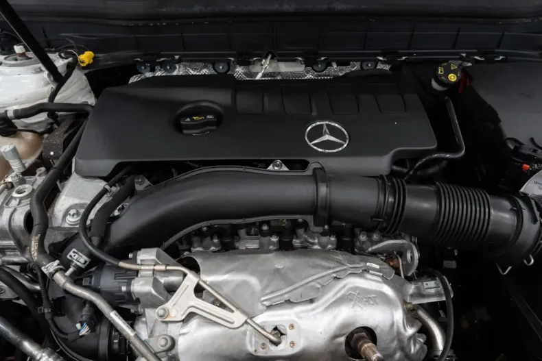 Mercedes-Benz GLB 250 din 2021 cu 56.481 km - oferta MER106837 - foto 27