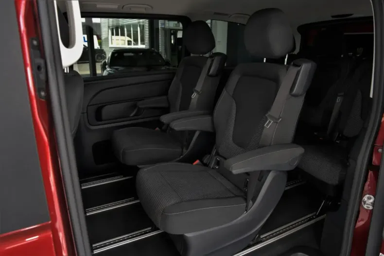 Mercedes-Benz V 250 din 2021 cu 37.976 km - oferta MER106839 - foto 13