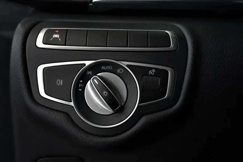 Mercedes-Benz V 250 din 2021 cu 37.976 km - oferta MER106839 - foto 22