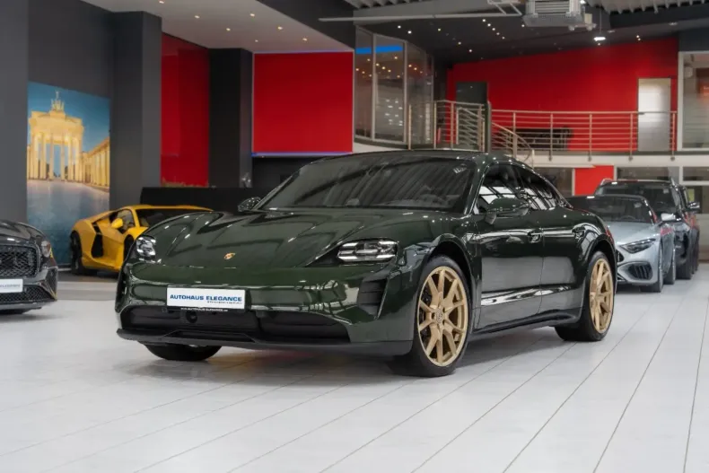 Porsche Taycan din 2023 cu 25.785 km - oferta POR106842 - foto 1