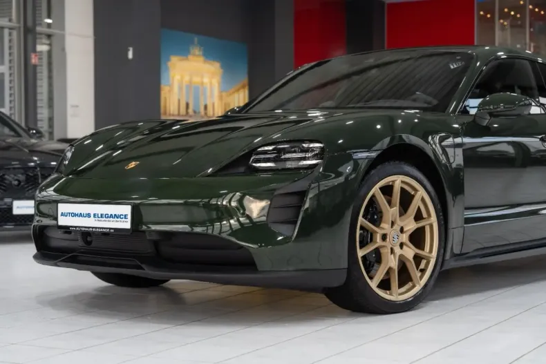 Porsche Taycan din 2023 cu 25.785 km - oferta POR106842 - foto 11