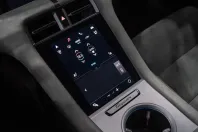 Porsche Taycan din 2023 cu 25.785 km - oferta POR106842 - foto 20