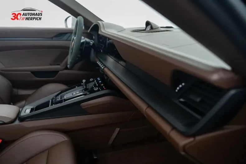 Porsche 992 din 2025 cu 4.650 km - oferta POR106848 - foto 14