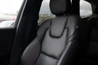 Volvo XC60 din 2022 cu 98.800 km - oferta VOL106861 - foto 7