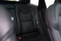 Volvo XC60 din 2022 cu 98.800 km - oferta VOL106861 - foto 8