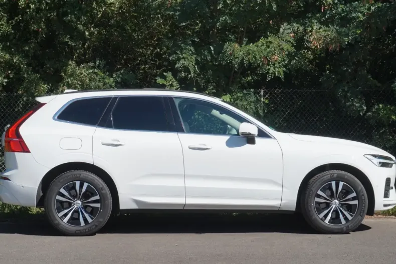 Volvo XC60 din 2022 cu 77.131 km - oferta VOL106864 - foto 7