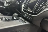 Volvo XC60 din 2023 cu 99.800 km - oferta VOL106865 - foto 8