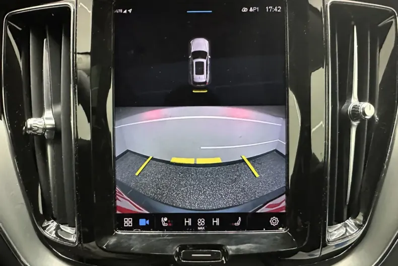 Volvo XC60 din 2023 cu 99.800 km - oferta VOL106865 - foto 14