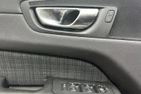 Volvo XC60 din 2023 cu 99.800 km - oferta VOL106865 - foto 18