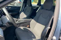 Volvo XC60 din 2022 cu 73.250 km - oferta VOL106867 - foto 8