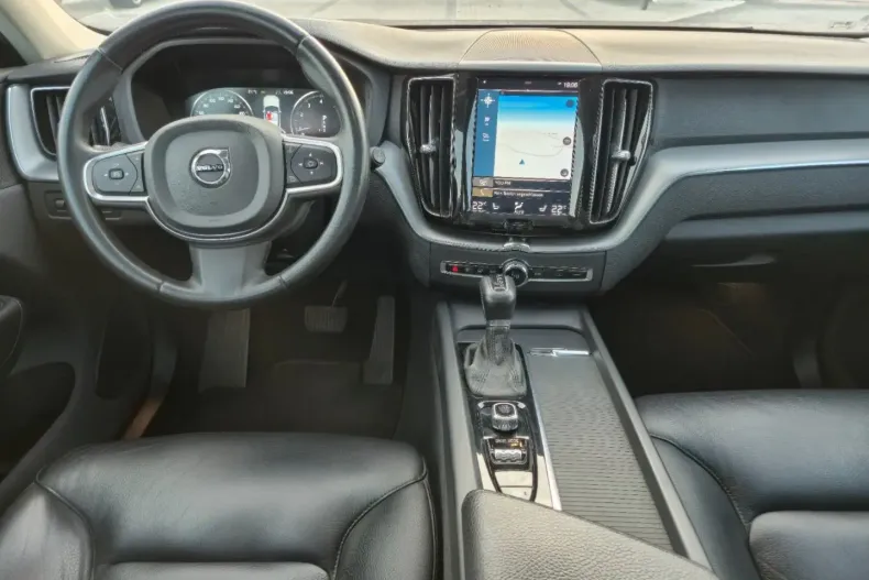 Volvo XC60 din 2020 cu 59.370 km - oferta VOL106869 - foto 11