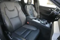 Volvo XC60 din 2021 cu 48.227 km - oferta VOL106871 - foto 13