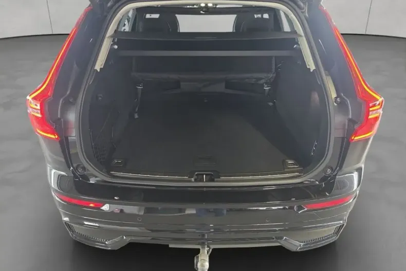 Volvo XC60 din 2024 cu 13.771 km - oferta VOL106874 - foto 5