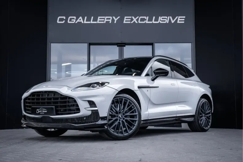 Aston Martin DBX din 2024 cu 3.068 km - oferta AST106880 - foto 1