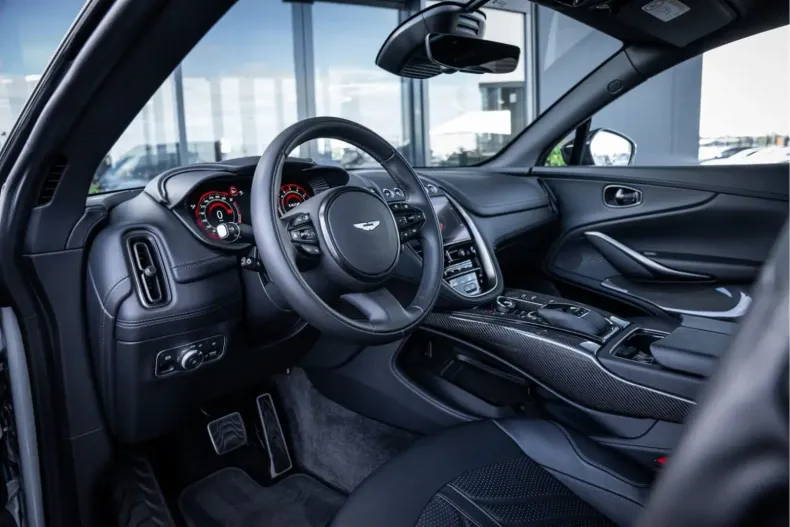 Aston Martin DBX din 2024 cu 3.068 km - oferta AST106880 - foto 8