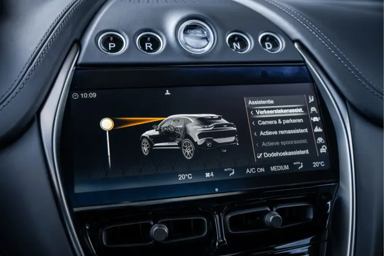 Aston Martin DBX din 2024 cu 3.068 km - oferta AST106880 - foto 18