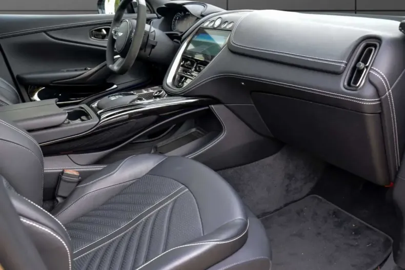 Aston Martin DBX din 2024 cu 10.990 km - oferta AST106886 - foto 16