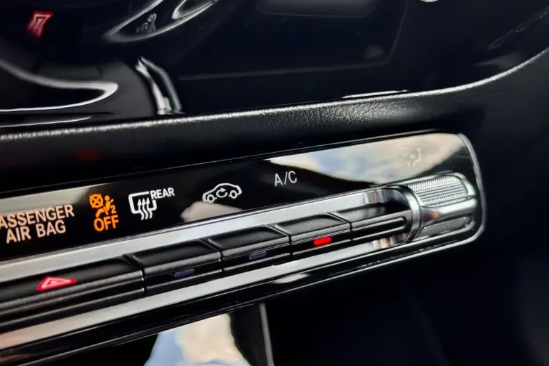 Mercedes-Benz A 200 din 2022 cu 60.908 km - oferta MER106889 - foto 22