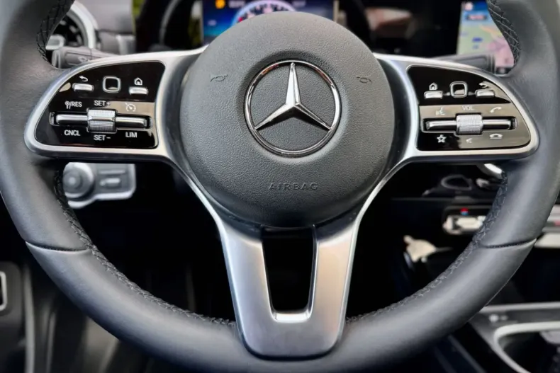 Mercedes-Benz A 200 din 2022 cu 60.908 km - oferta MER106889 - foto 24