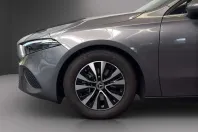 Mercedes-Benz A 180 din 2024 cu 18.911 km - oferta MER106893 - foto 4