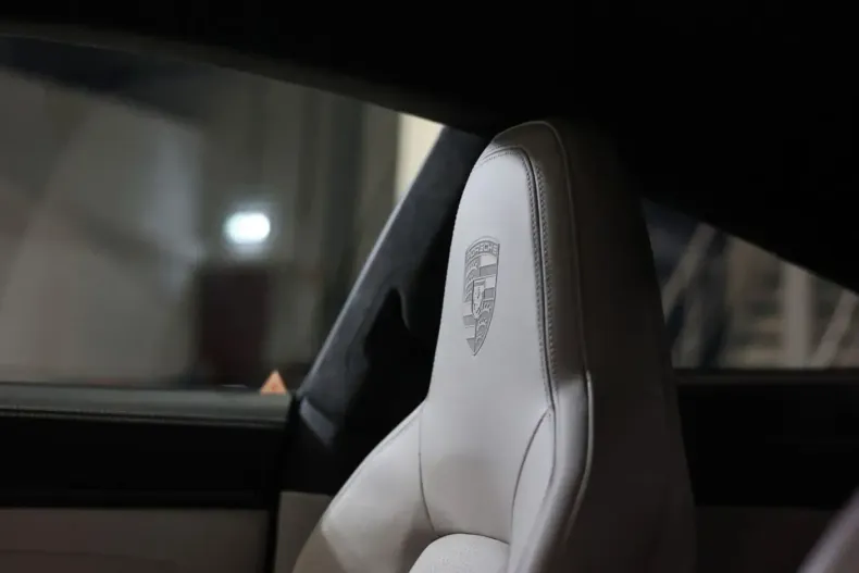 Porsche 992 din 2023 cu 5.528 km - oferta POR106895 - foto 6