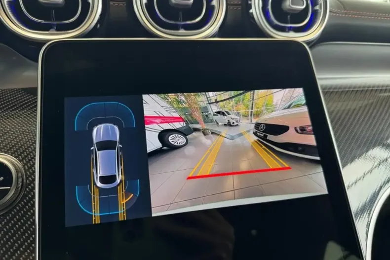 Mercedes-Benz GLC 400 din 2024 cu 15.500 km - oferta MER106903 - foto 12