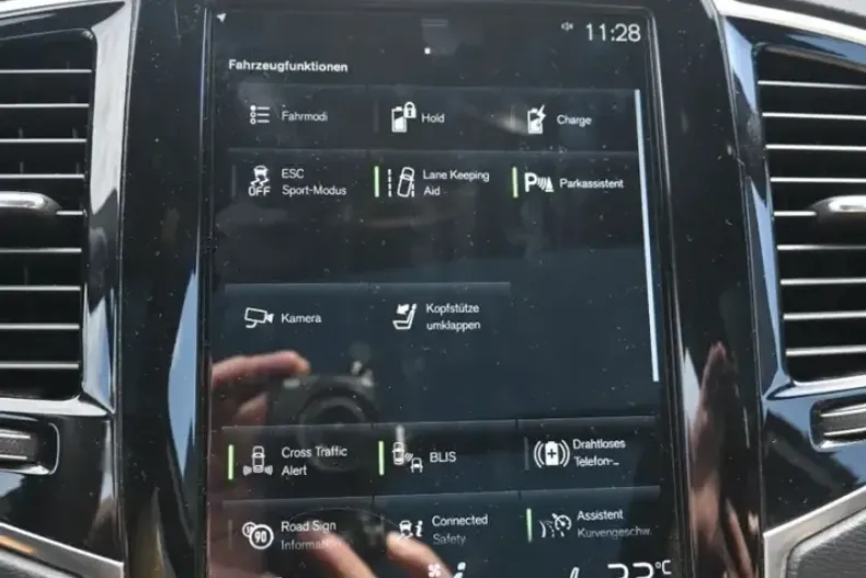 Volvo XC90 din 2021 cu 59.500 km - oferta VOL106913 - foto 20